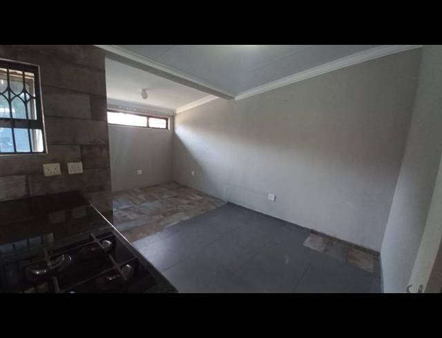 2 BEDROOM PROPERTY TO RENT IN CLAREMONT